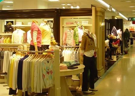 2023上半年國內(nèi)主要服飾品牌業(yè)績盤點 零售市場呈現(xiàn)分化復蘇態(tài)勢